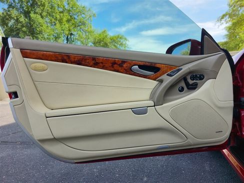 Used 2009 Mercedes-Benz SL 550 image 15