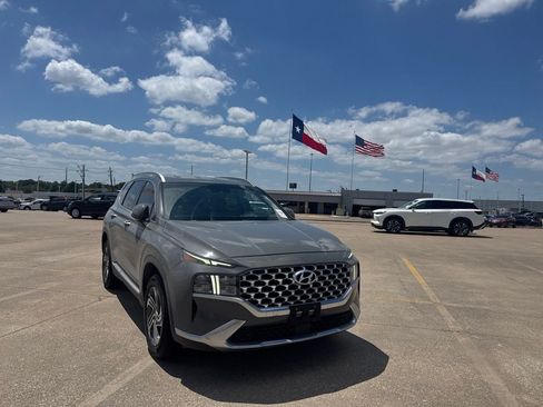 Used 2021 Hyundai Santa Fe SEL w/ Convenience Package FWD image 3