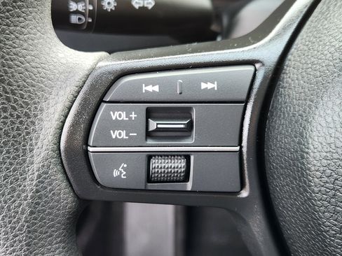 Certified 2025 Honda Accord LX image 22