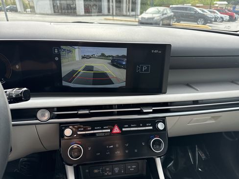 Used 2025 Hyundai Tucson SEL image 25