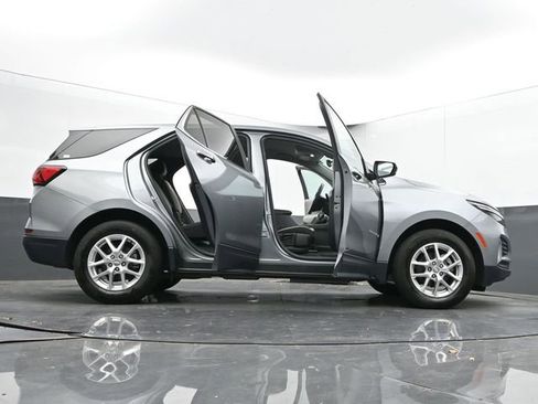 Used 2023 Chevrolet Equinox LT image 74