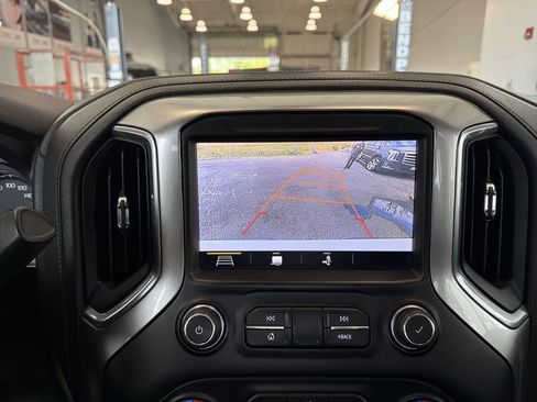 Certified 2019 Chevrolet Silverado 1500 LT w/ True North Edition AWD/4WD image 15