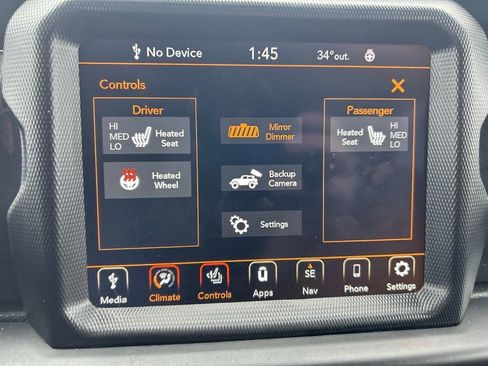 Certified 2022 Jeep Wrangler Unlimited Sahara AWD/4WD image 31