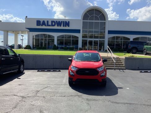 Used 2022 Ford EcoSport S image 2