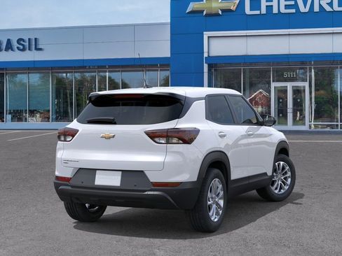 New 2026 Chevrolet TrailBlazer LS w/ LS Convenience Package AWD/4WD image 4