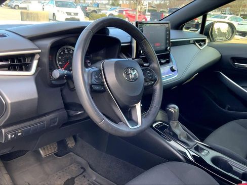 Used 2020 Toyota Corolla SE image 17