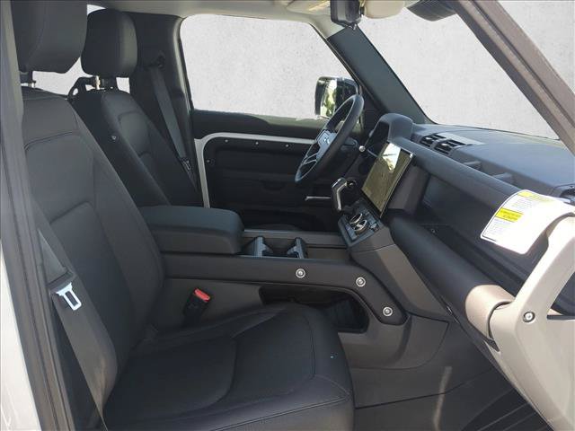 New 2026 Land Rover Defender 110 S AWD/4WD image 19