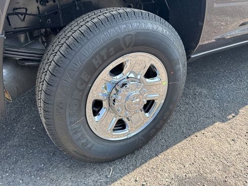 New 2026 RAM 3500 Tradesman image 9