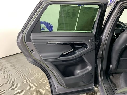 Used 2023 Land Rover Range Rover Evoque S image 29