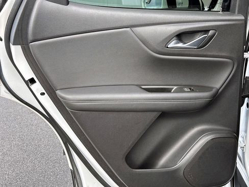 Used 2020 Chevrolet Blazer LT image 14