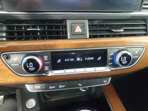 Used 2020 Audi A4 2.0T Premium Plus w/ Premium Plus Package FWD image 20