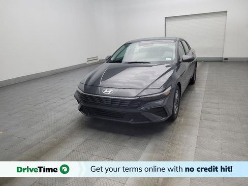 Used 2024 Hyundai Elantra SEL FWD image 1