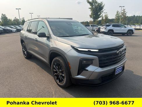 New 2026 Chevrolet Traverse LT w/ Midnight/Sport Edition AWD/4WD image 1