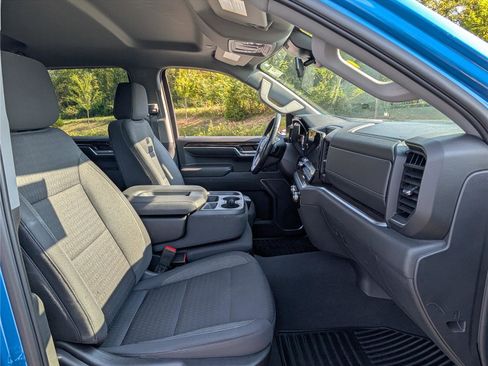 Used 2022 GMC Sierra 1500 Elevation image 10