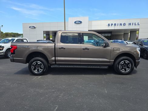Certified 2023 Ford F150 Lightning XLT AWD/4WD image 3
