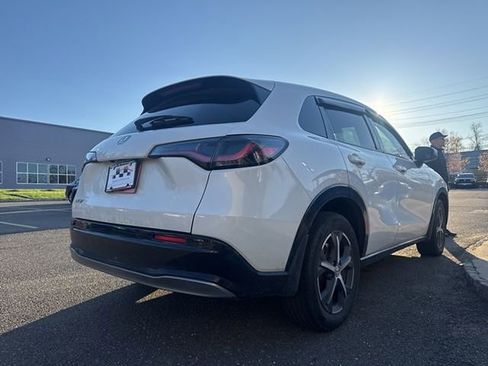Used 2024 Honda HR-V EX-L image 6