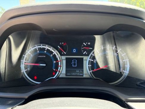 Used 2016 Toyota 4Runner SR5 AWD/4WD image 32