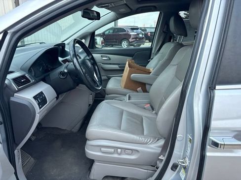 Used 2015 Honda Odyssey EX-L image 2
