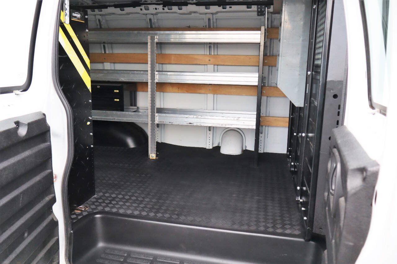 Used 2020 Chevrolet Express 2500 w/ Driver Convenience Package RWD image 6