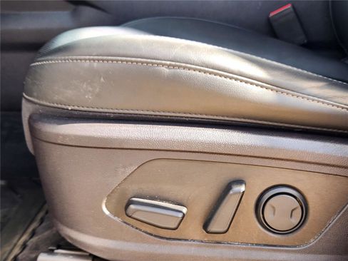 Used 2022 Kia Sorento S w/ Panoramic Sunroof Package FWD image 29