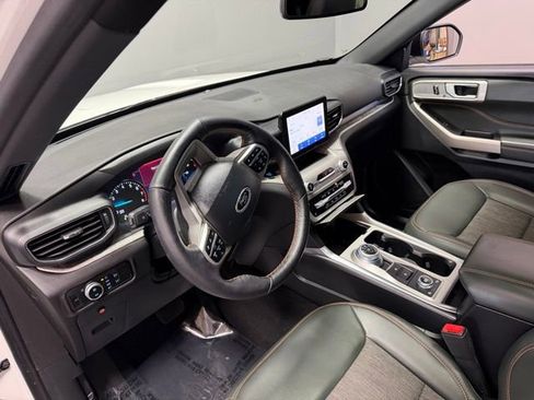 Used 2023 Ford Explorer Timberline w/ Timberline Technology Package AWD/4WD image 18