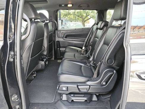 Used 2025 Honda Odyssey Sport-L image 17