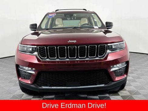 Used 2022 Jeep Grand Cherokee Limited w/ Luxury Tech Group II RWD image 2