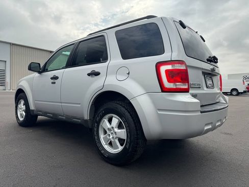 Used 2009 Ford Escape XLT AWD/4WD image 7