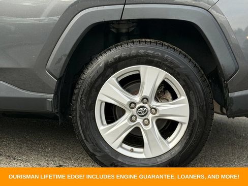 Used 2019 Toyota RAV4 XLE AWD/4WD image 30