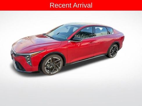 Used 2025 Kia K4 GT-Line w/ GT-Line Sunroof Package image 4