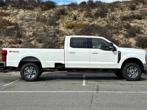 New 2026 Ford F350 Lariat w/ Lariat Premium Package image 3