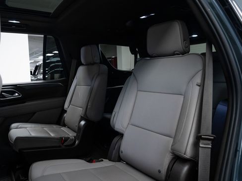 Used 2021 GMC Yukon SLT w/ SLT Premium Package image 21