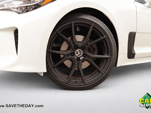 Used 2019 Kia Stinger Premium RWD image 3