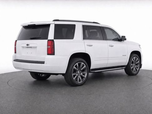 Used 2017 Chevrolet Tahoe Premier AWD/4WD image 3