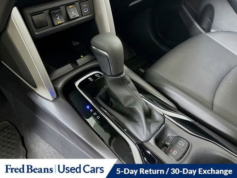 Used 2025 Toyota Corolla Cross XLE w/ Convenience Package AWD/4WD image 18
