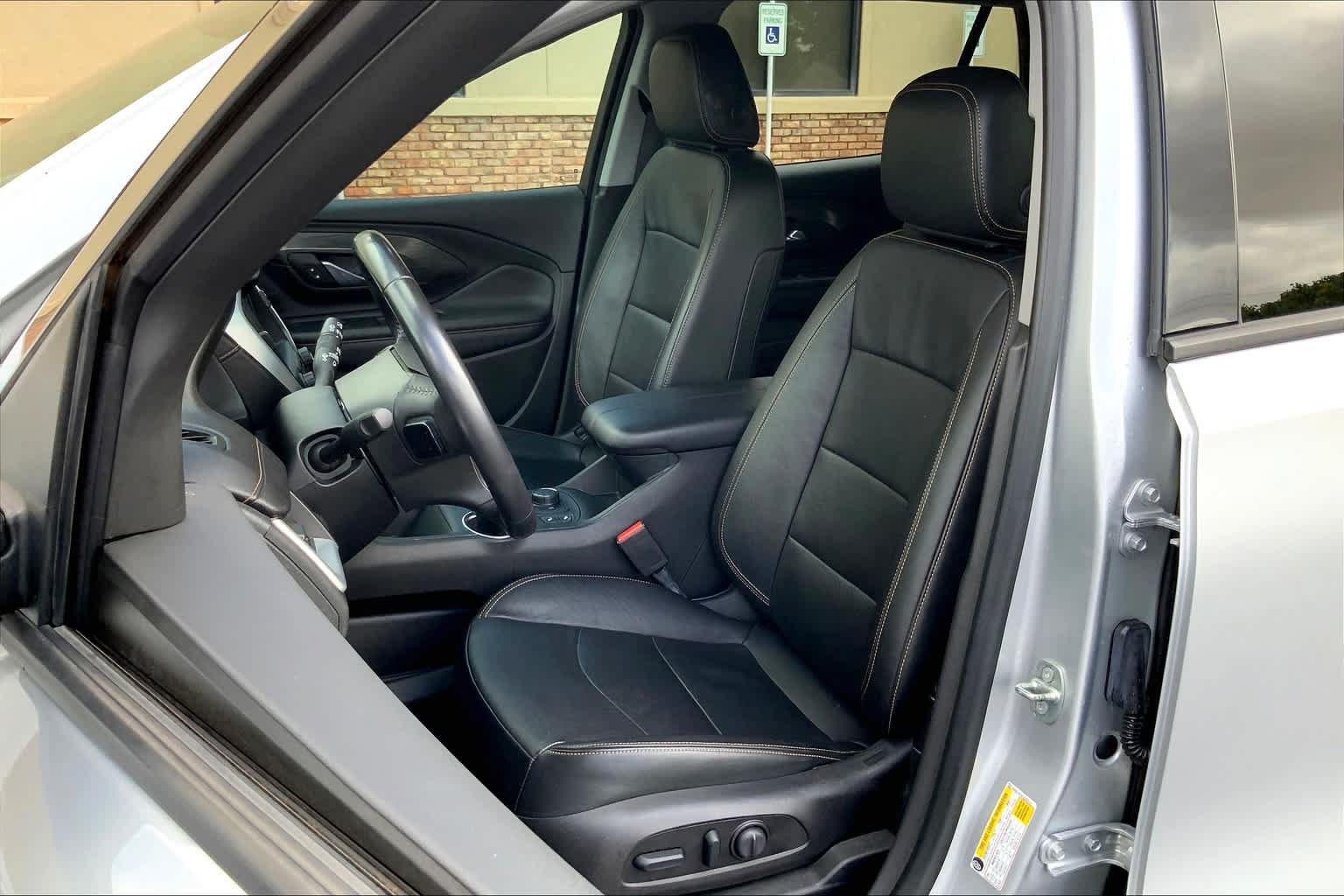 Used 2018 GMC Terrain SLT AWD/4WD image 8