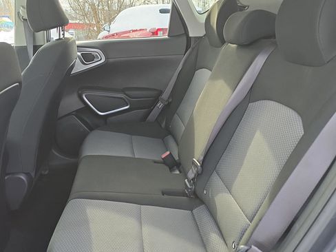 Used 2023 Kia Soul LX w/ Option Group 015 FWD image 32