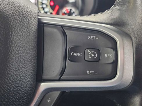 Used 2022 RAM 1500 Big Horn AWD/4WD image 29