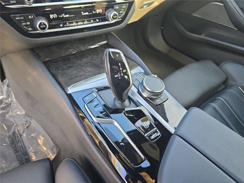 Used 2023 BMW 530i xDrive 530i xDrive image 29