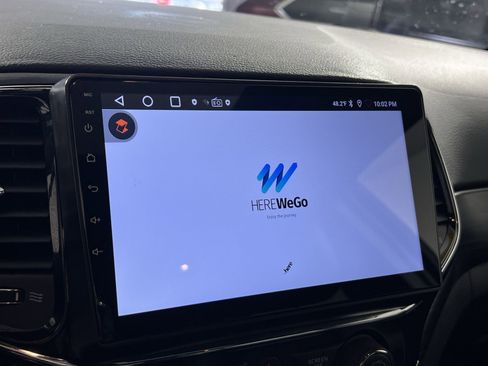 Used 2020 Jeep Grand Cherokee Altitude image 20