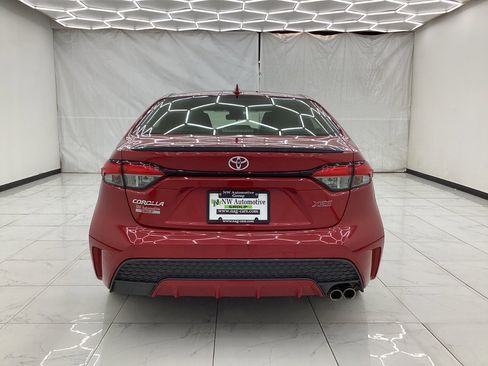 Used 2020 Toyota Corolla XSE image 10