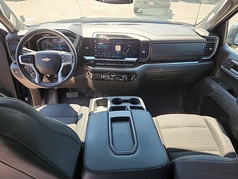 Certified 2023 Chevrolet Silverado 1500 LT w/ Convenience Package II AWD/4WD image 34