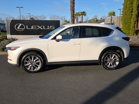 Used 2020 MAZDA CX-5 Grand Touring image 2