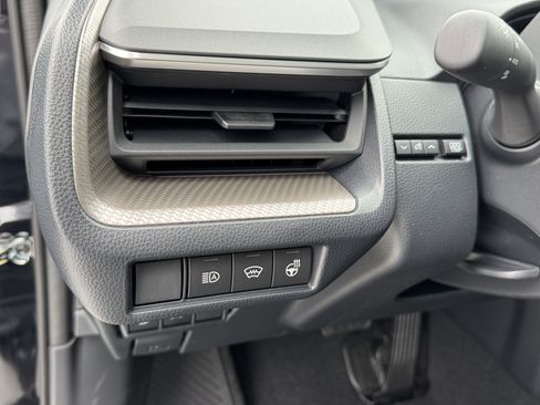 New 2026 Toyota Prius Limited FWD image 17