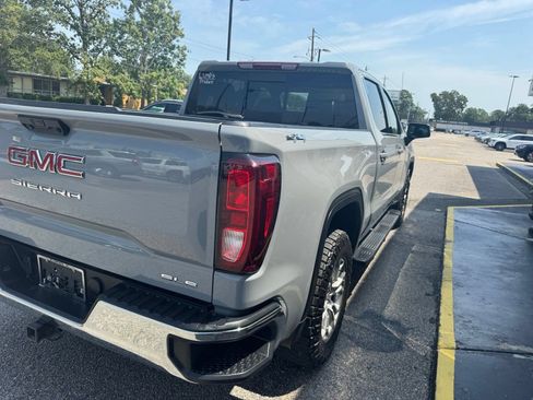 Certified 2024 GMC Sierra 1500 SLE w/ Preferred Package AWD/4WD image 13