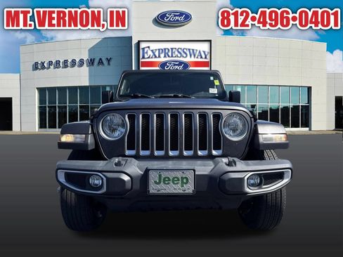 Used 2021 Jeep Wrangler Unlimited Sahara AWD/4WD image 10