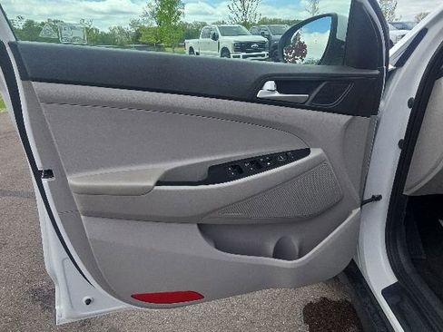 Used 2019 Hyundai Tucson SE AWD/4WD image 20