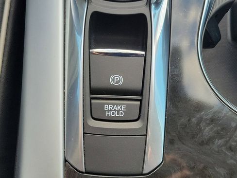 Certified 2018 Acura TLX V6 w/ Technology Package image 26