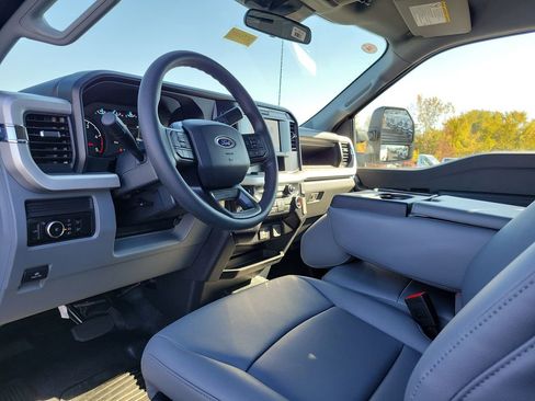 New 2026 Ford F450 XL image 22