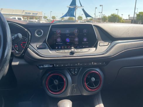 Used 2019 Chevrolet Blazer RS image 9